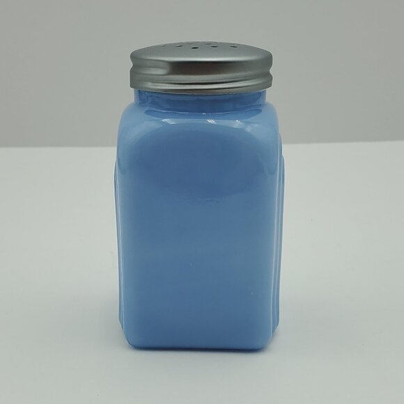 Delphite Blue Glass Cinnamon Shaker Arch Design Cinnamon Spice Jar with Lid - Picture 5 of 6